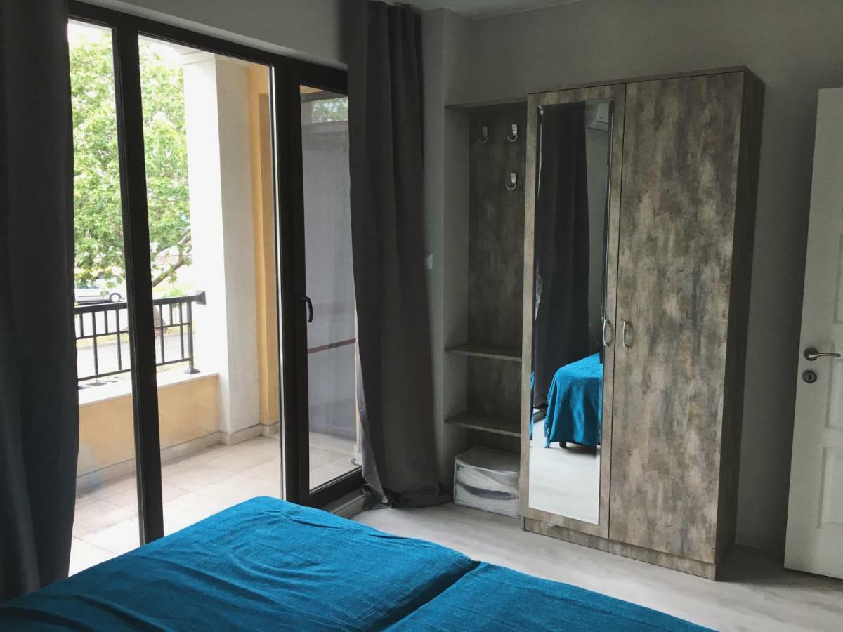 Azzurro Apartment - Ideal For Your Seaside Escape In Burgas City Exteriér fotografie