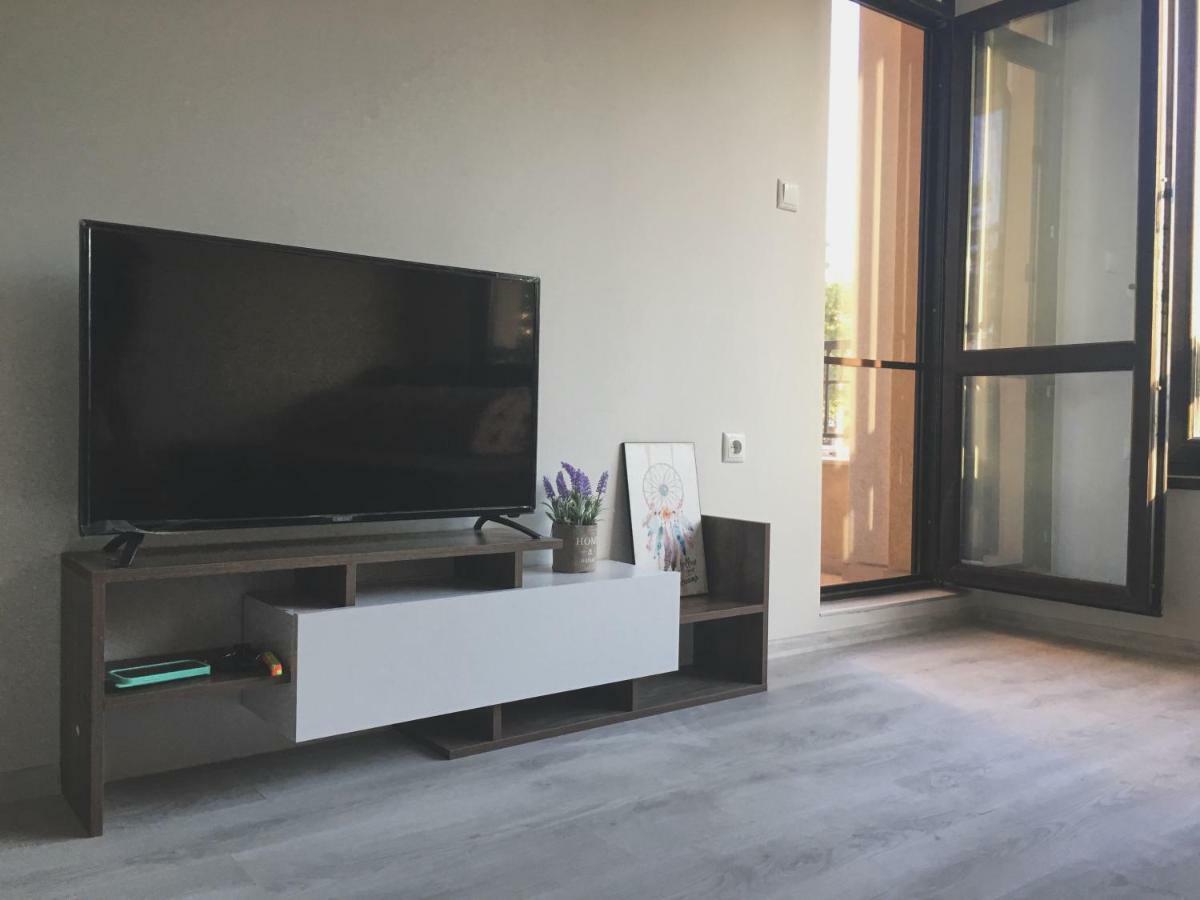 Azzurro Apartment - Ideal For Your Seaside Escape In Burgas City Exteriér fotografie